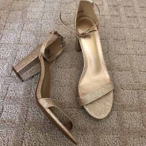 Womens heels, new size 8 1/2